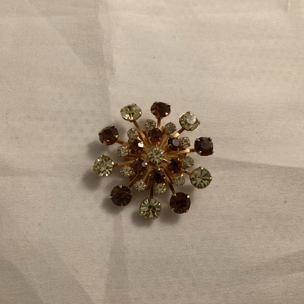 Vintage Brown And Clear Rhinestones Gold Tone Starburst Snowflake Floral Brooch